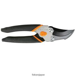 スムーズな動作の剪定ばさみ DZ0DJT188 Fiskars 道具
